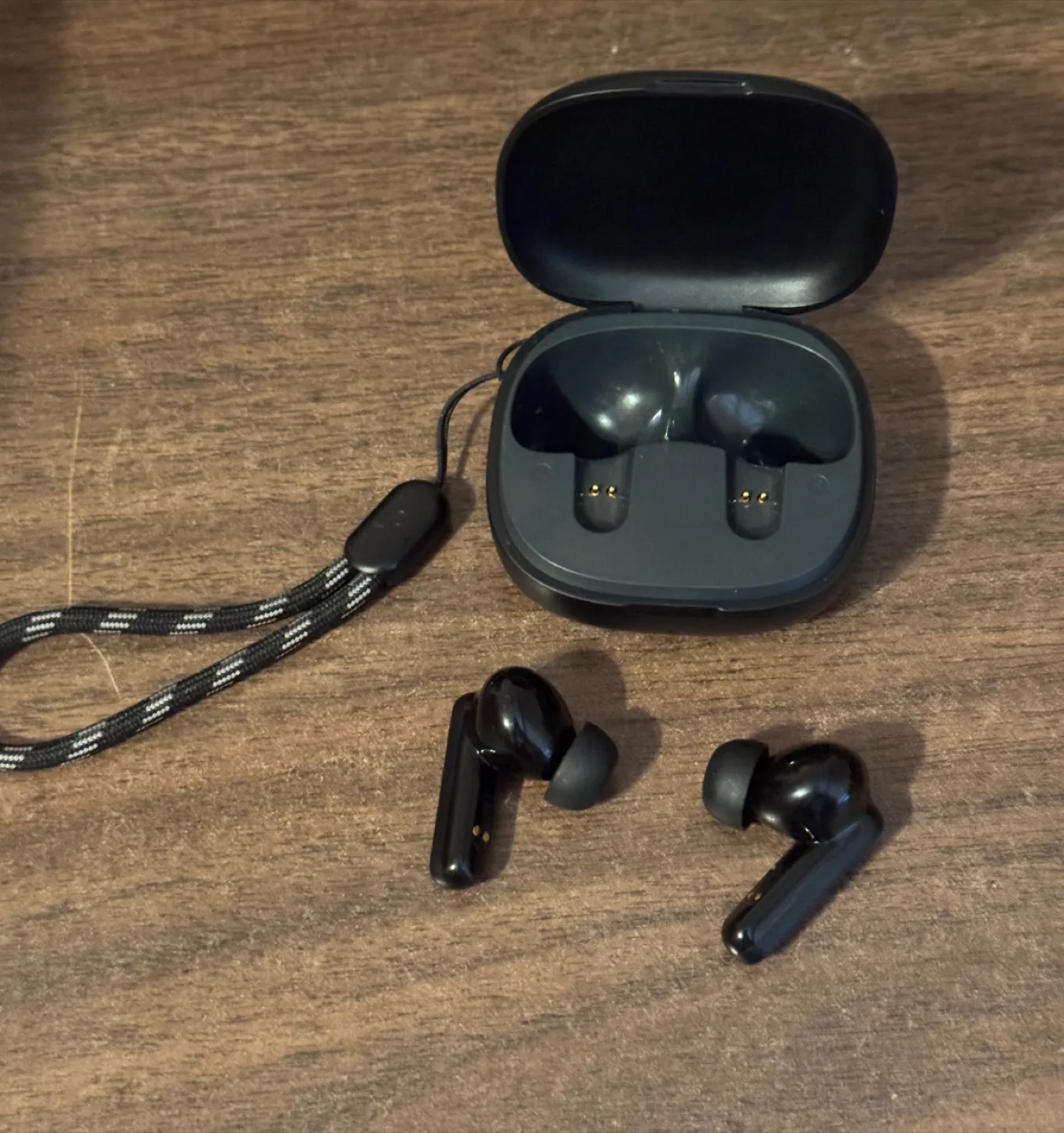 Anker Soundcore P20i pod headphones image indicator(2)