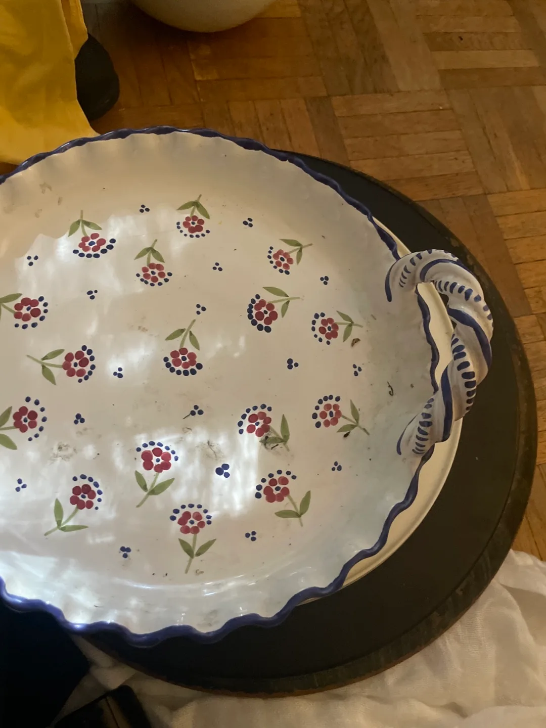 Les Petits Fleurs Painted Serving Dish thumbnail