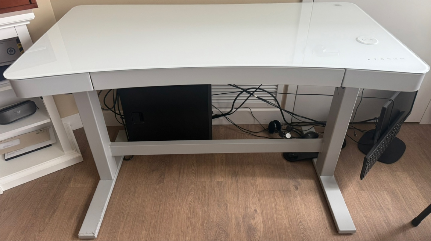 White Adjustable Standing Desk with Wireless Charger