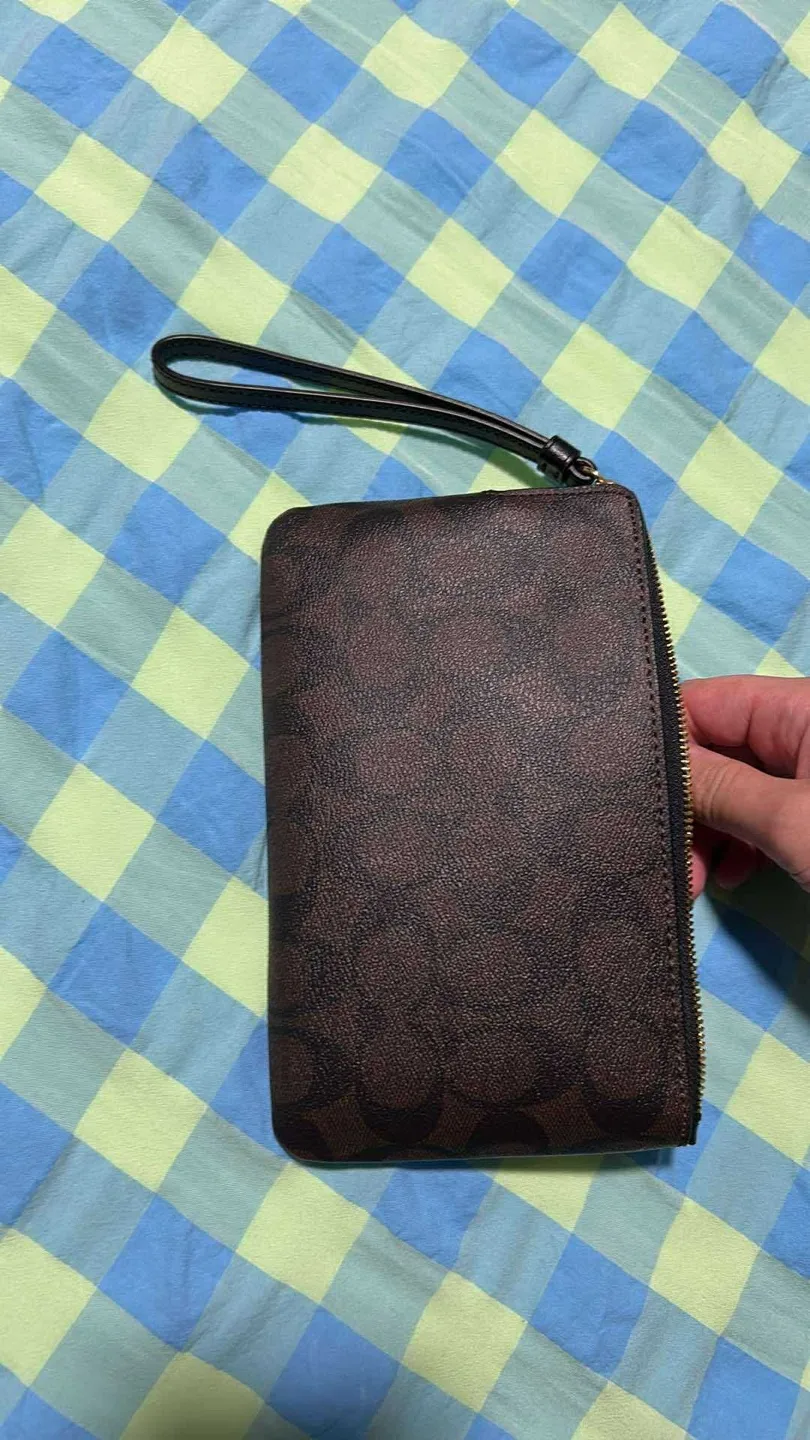 signature coach wrislet image indicator(3)