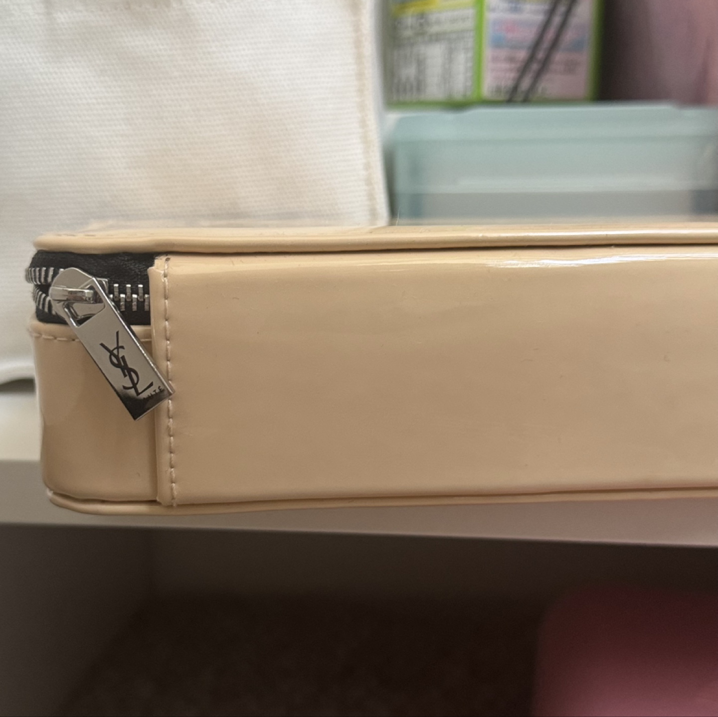 YSL Makeup pouch with Mini perfume - photo 3