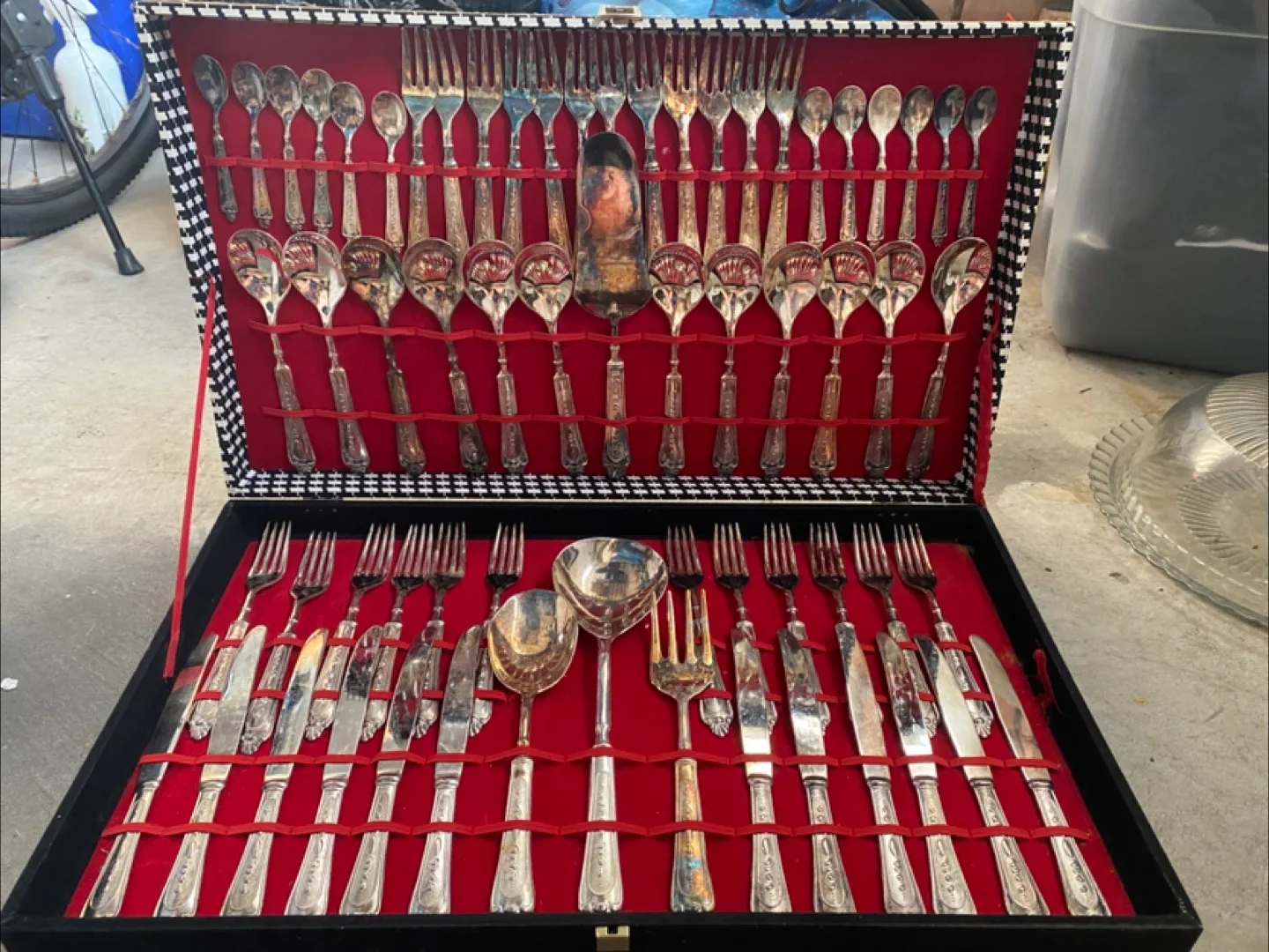 Vintage MLM Italy 64 piece Silverplate Set in Box thumbnail