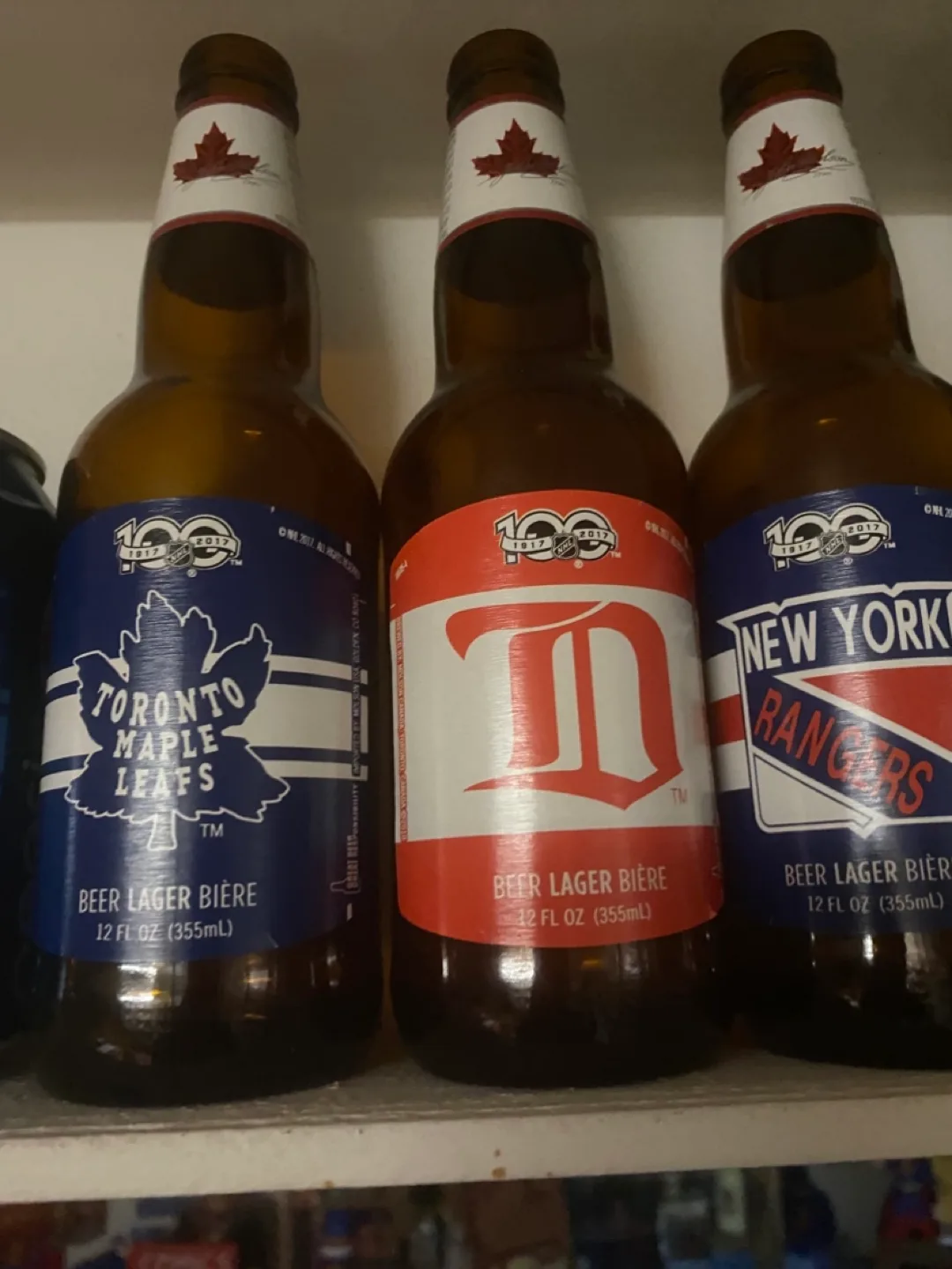 NHL Beer Lager Bière - Toronto Maple Leafs image indicator(3)
