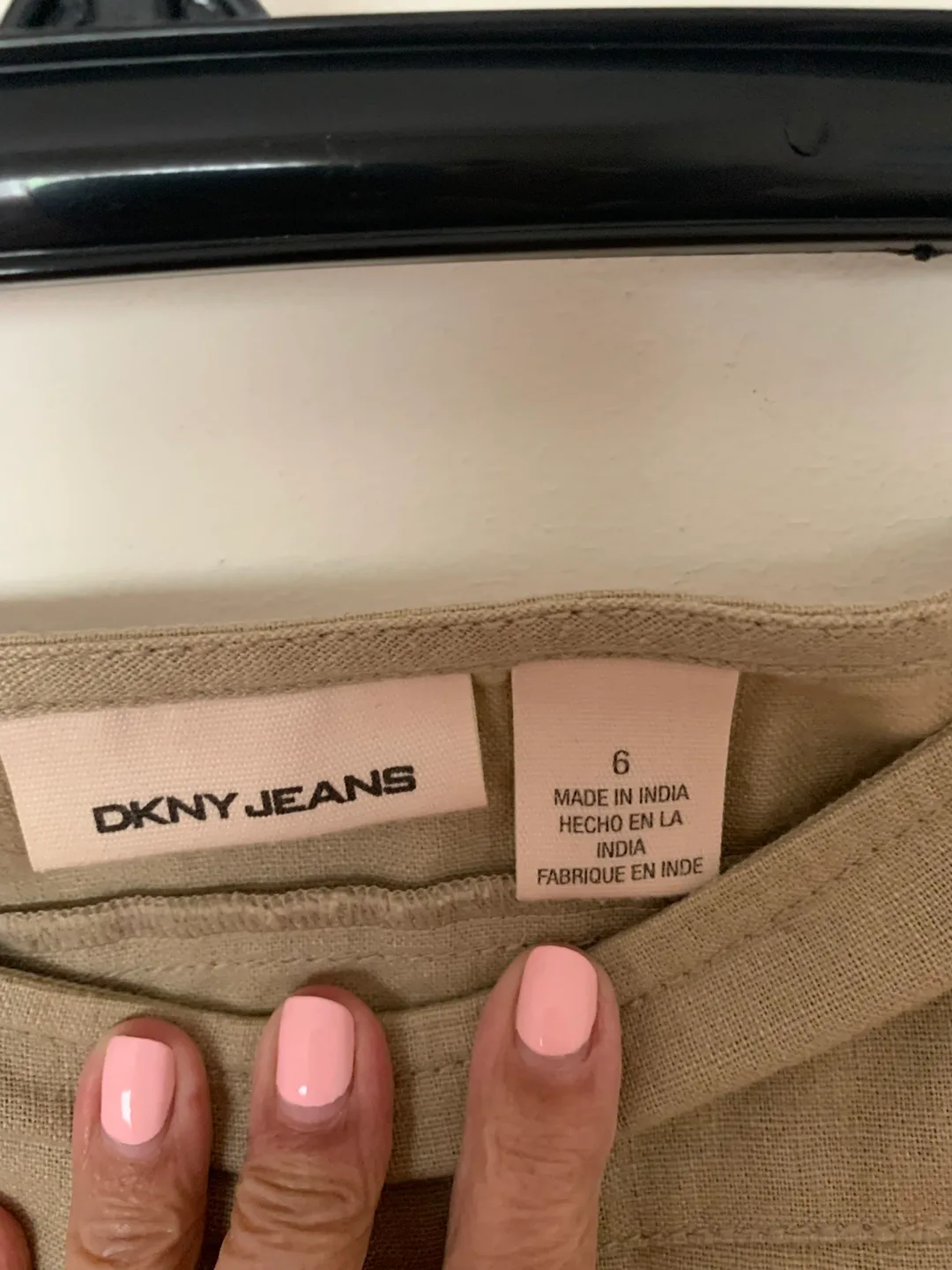DKNY Jeans Skirt - Size 6 image indicator(2)
