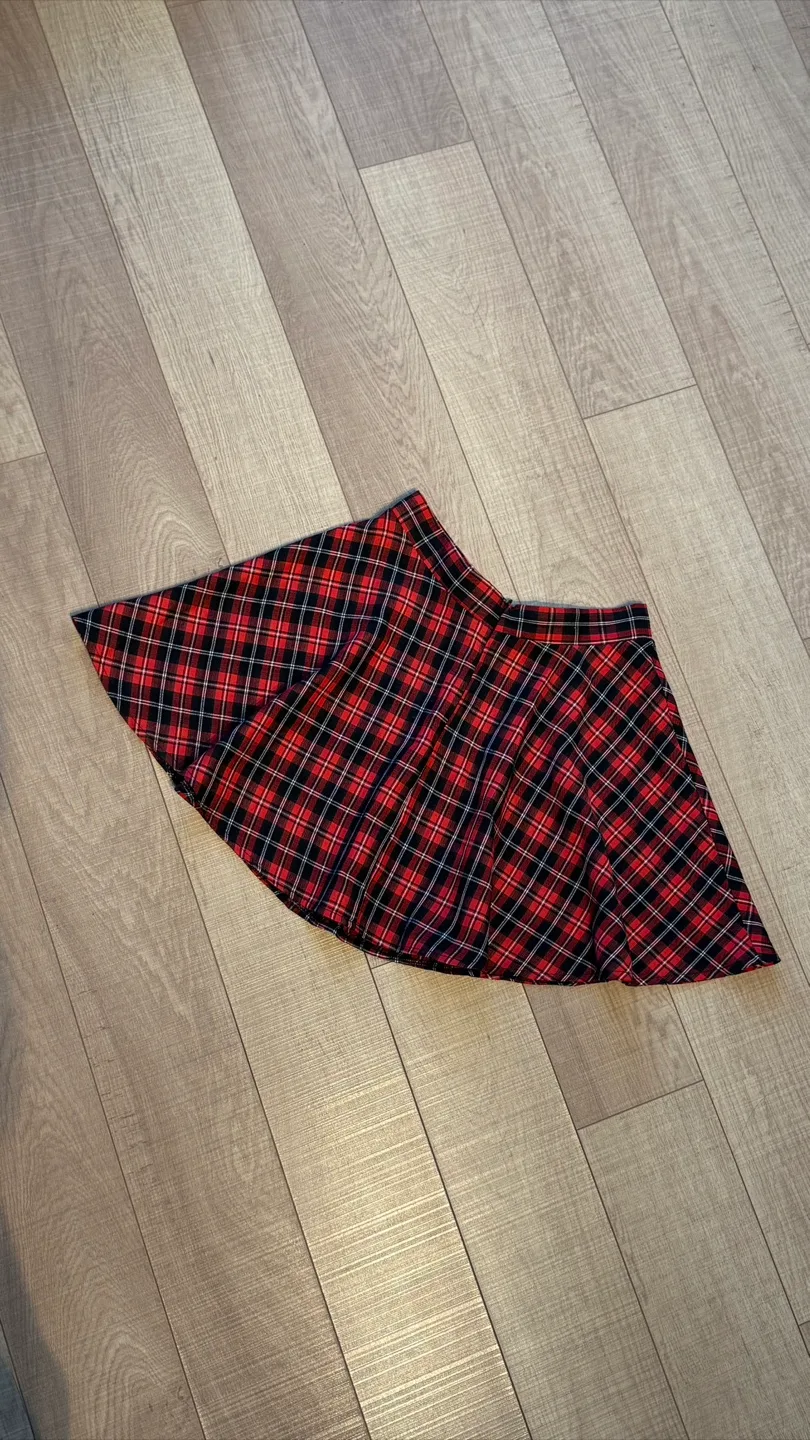 Red Plaid Circle Skirt – SHEIN image indicator(4)