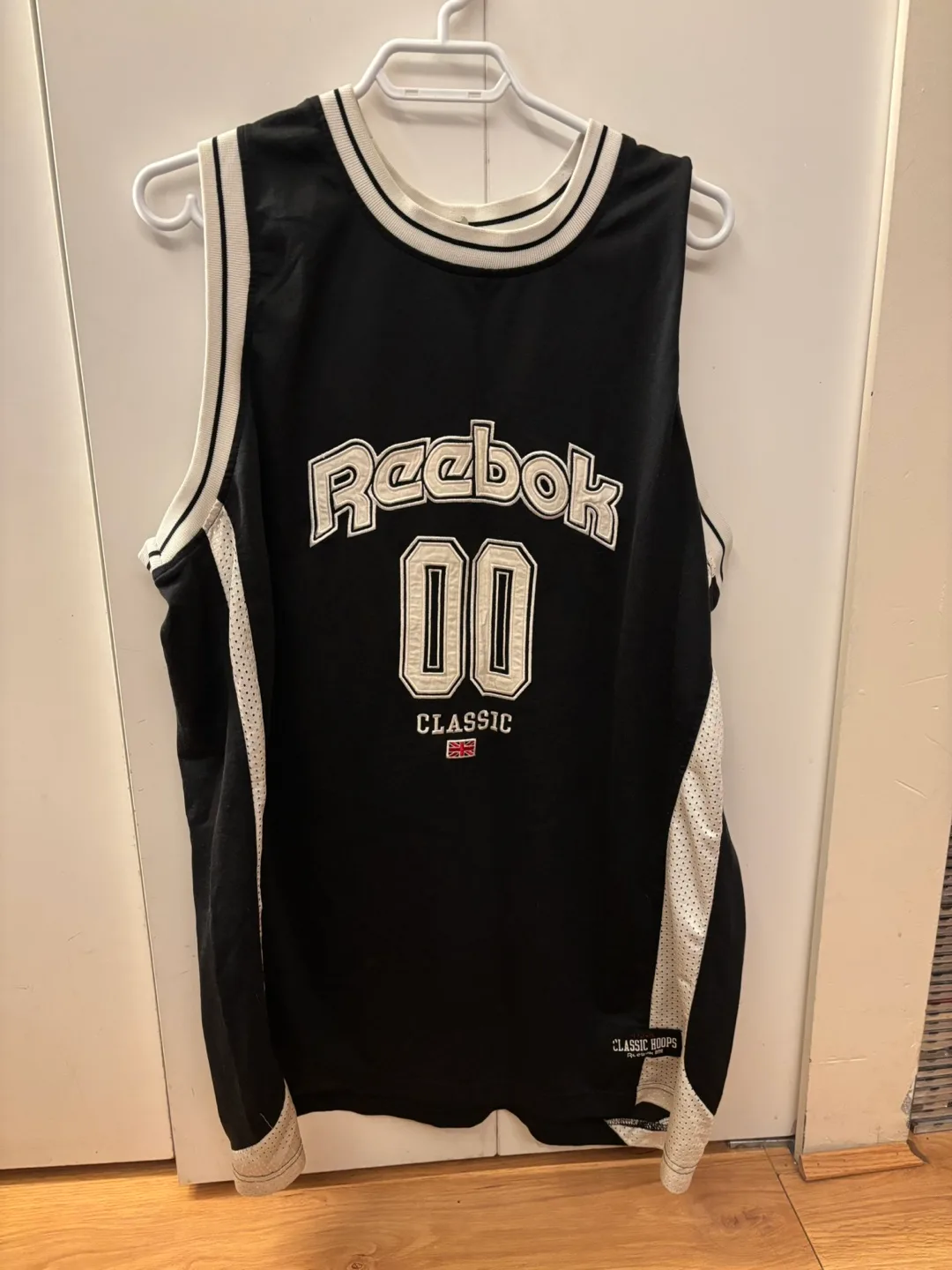 Reebok Classic Basketball Jersey - Black, Size M thumbnail