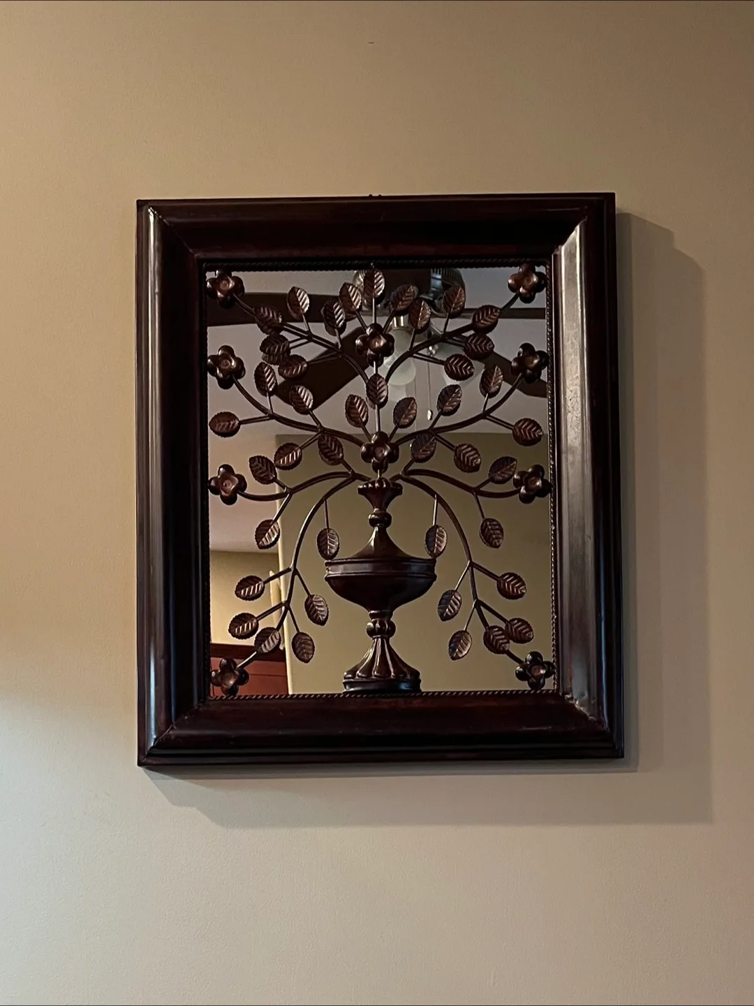 Beautiful Wall Mirror thumbnail
