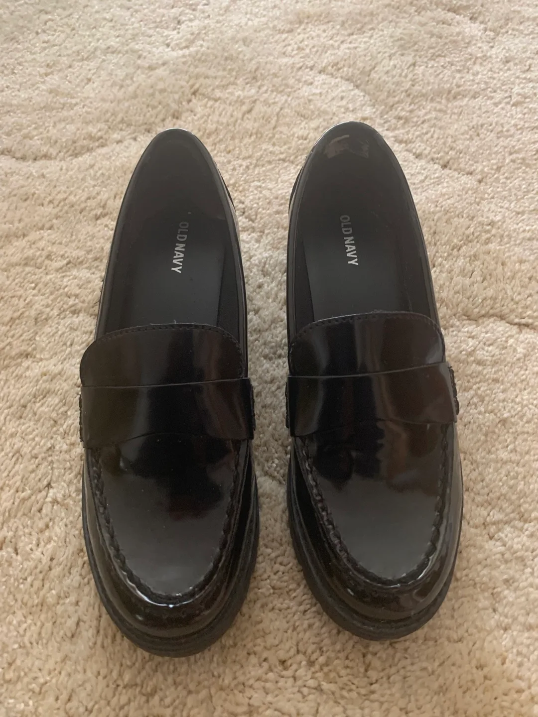 Old Navy Black Loafers - Size 8 image indicator(4)