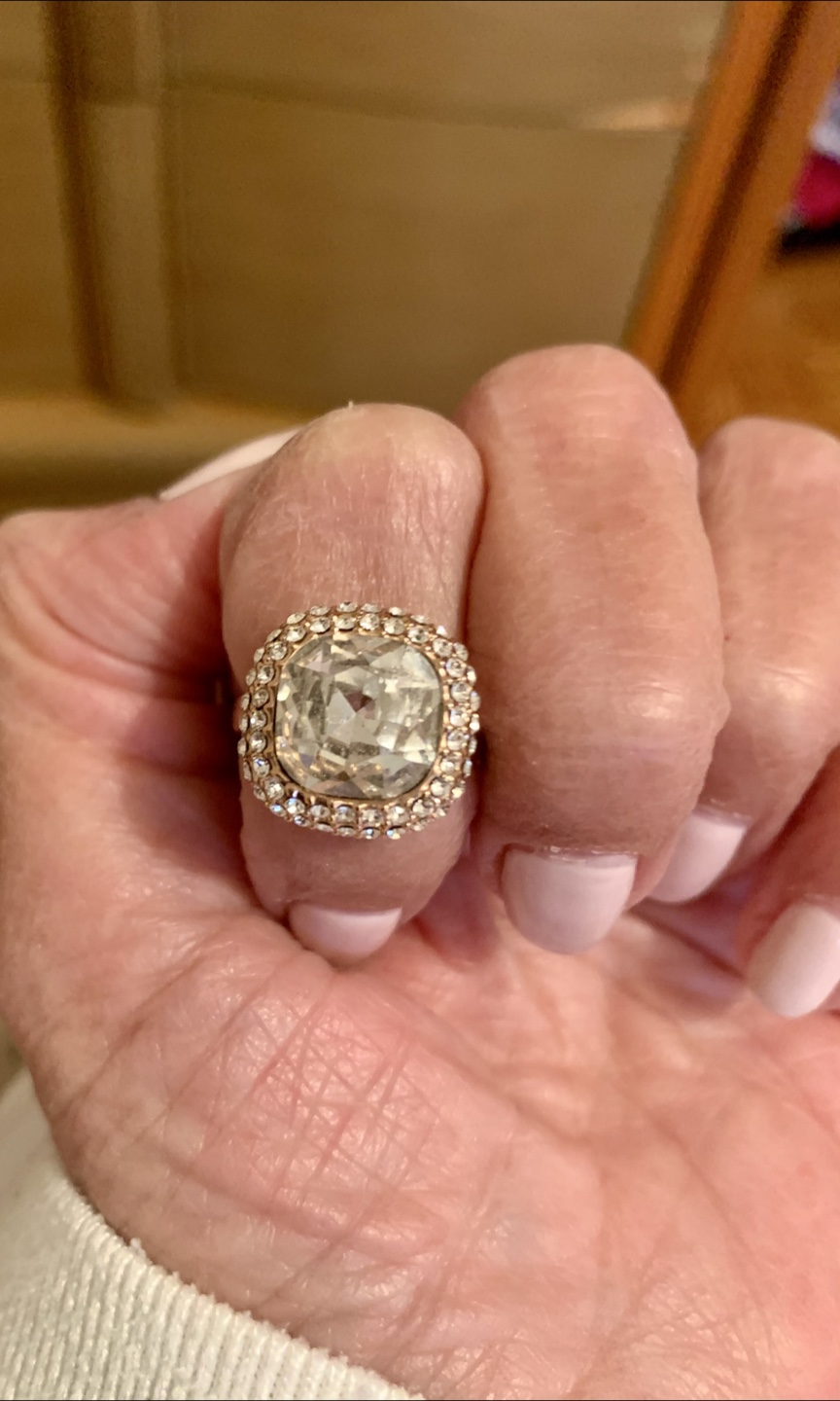 Cushion Cut Rhinestone Ring - photo 2