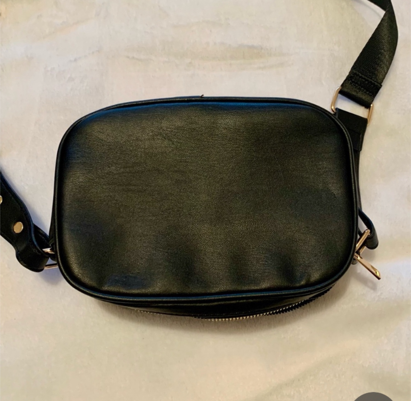 Black Quilted Crossbody Bag - photo 3