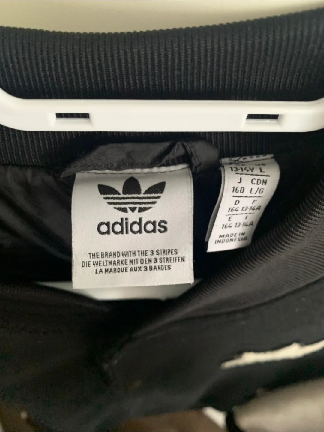 Adidas Varsity Jacket Black/White Size 13-14y L image indicator(2)