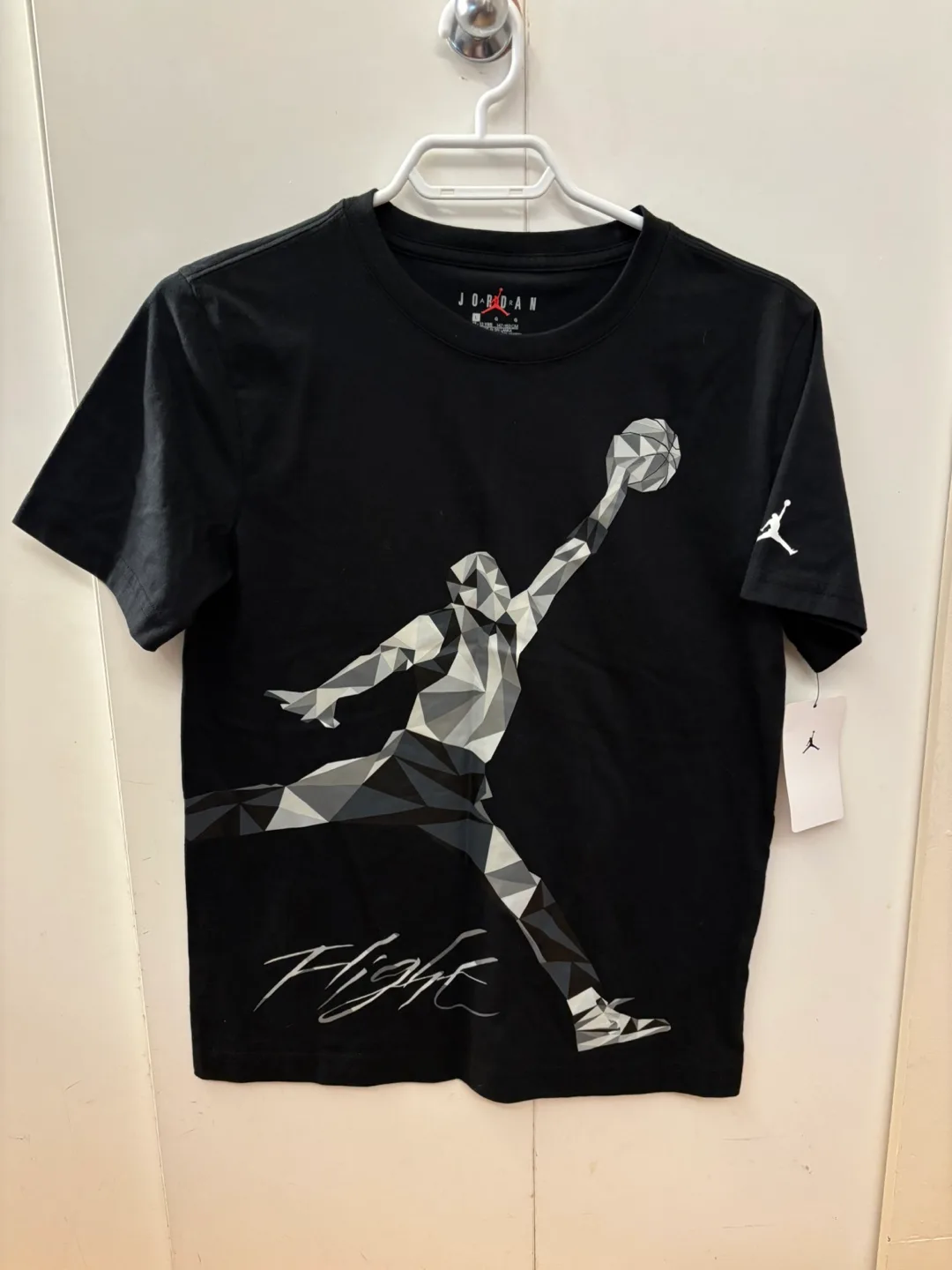 New Jordan Flight Black T-Shirt - Size L kids thumbnail