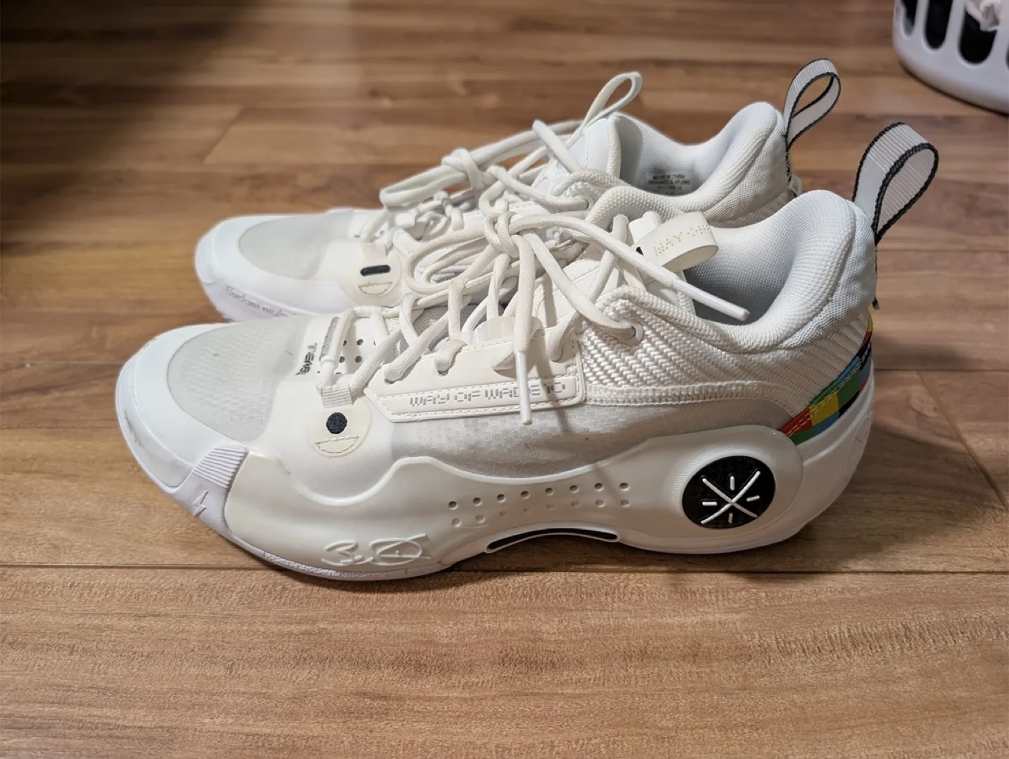 Way of Wade 10 Low “Pixel”, size 9 US men thumbnail