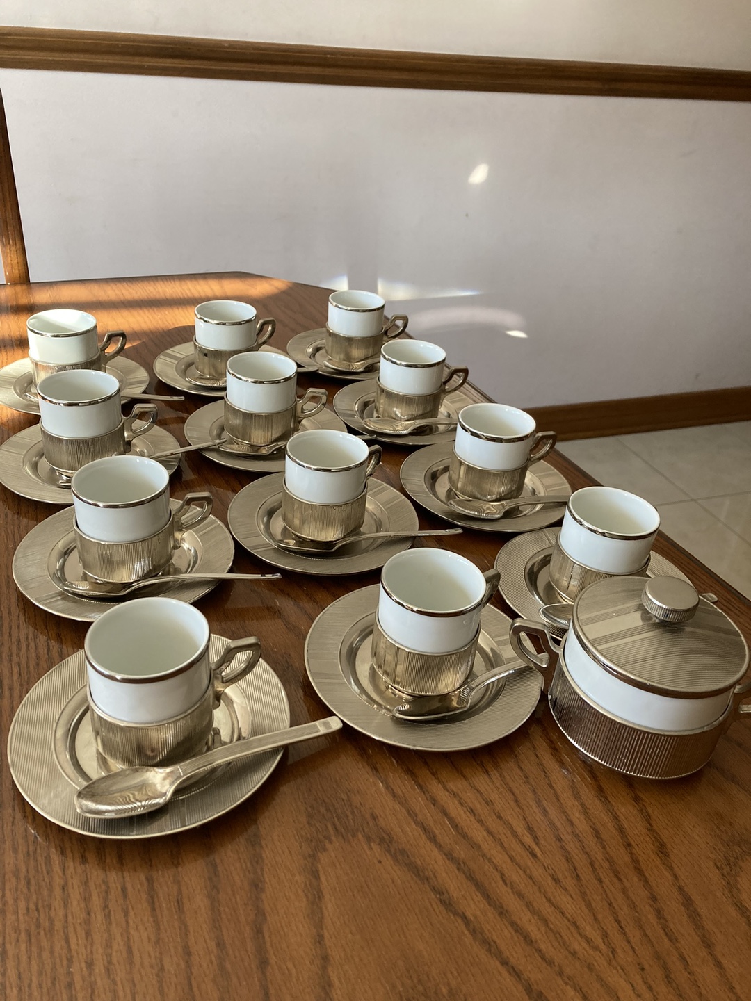 Vintage Silver & White Coffee Set - 12 Cups - photo 2