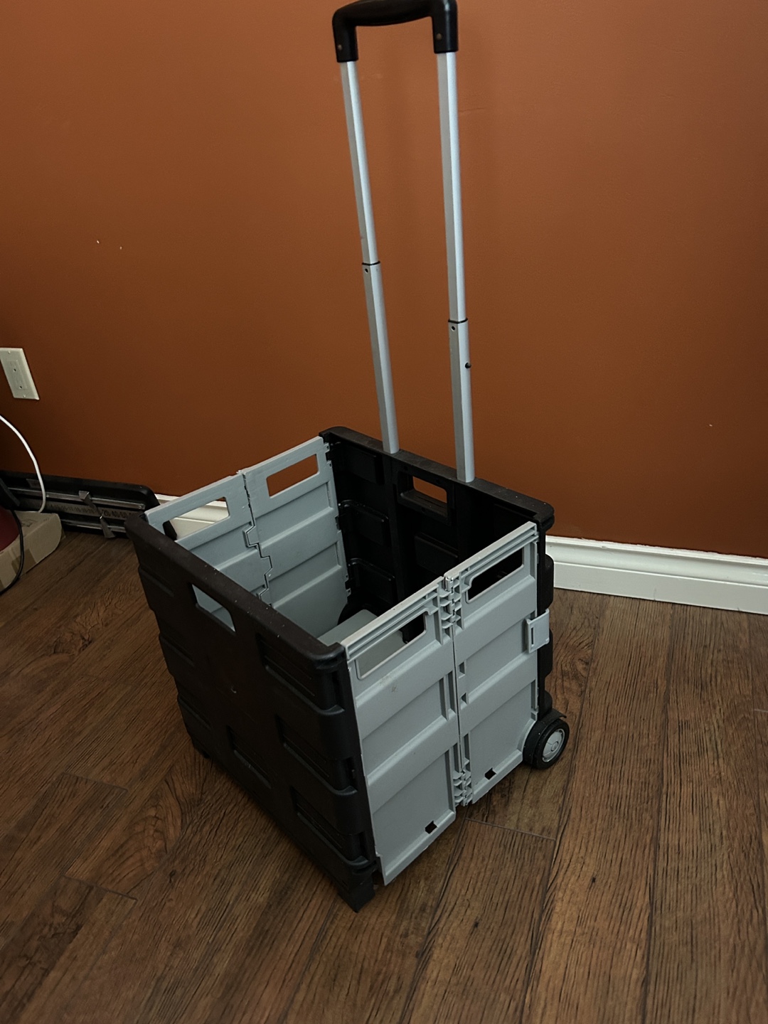 Rolling Utility Cart - foldable - photo 2