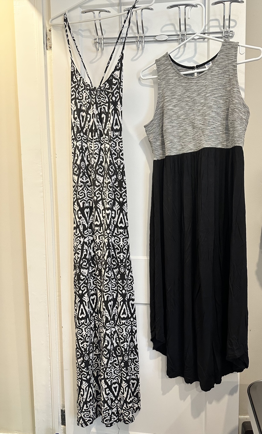 Maternity Clothes Bundle (20 items) - Dresses, Tops, Bottoms - photo 4