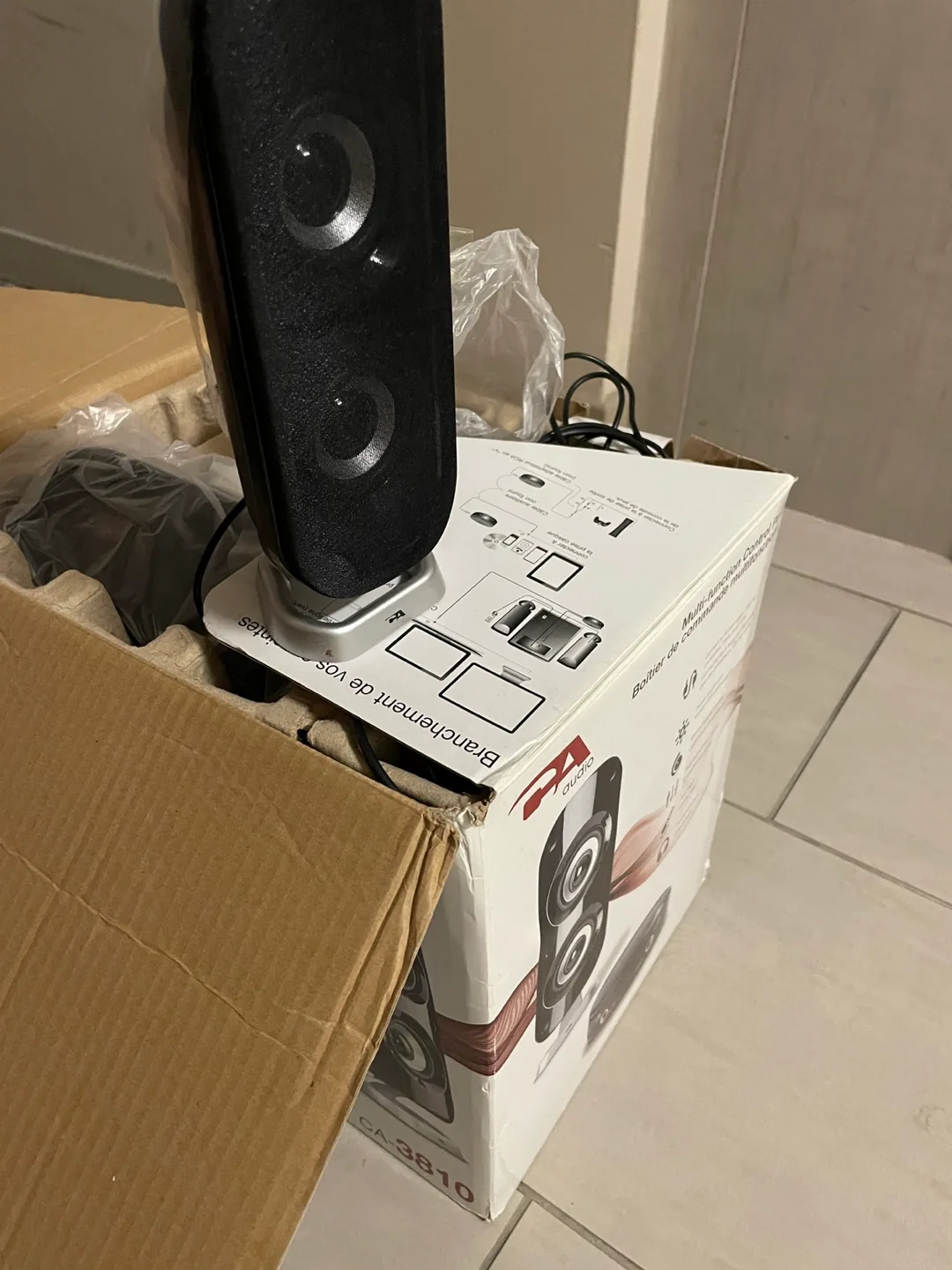 Cyber Acoustics CA-3810 Powered Speaker System image indicator(3)