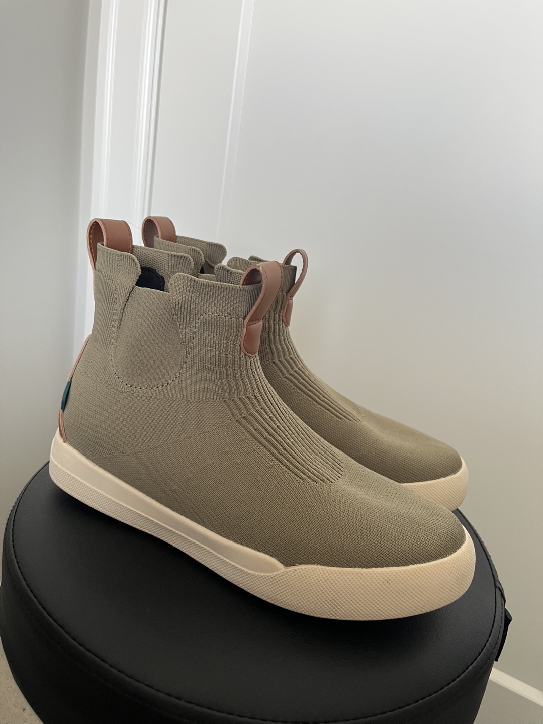 Vessi Waterproof Weekend Chelsea Boot (Size 8, Limited Edition) - photo 3