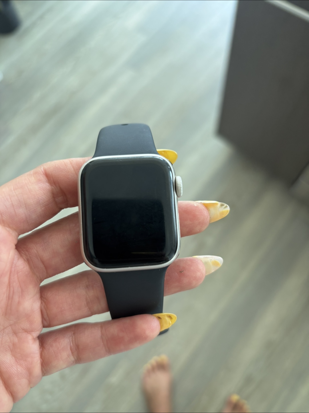 Apple Watch SE 2nd Gen 40mm GPS – Excellent - photo 3