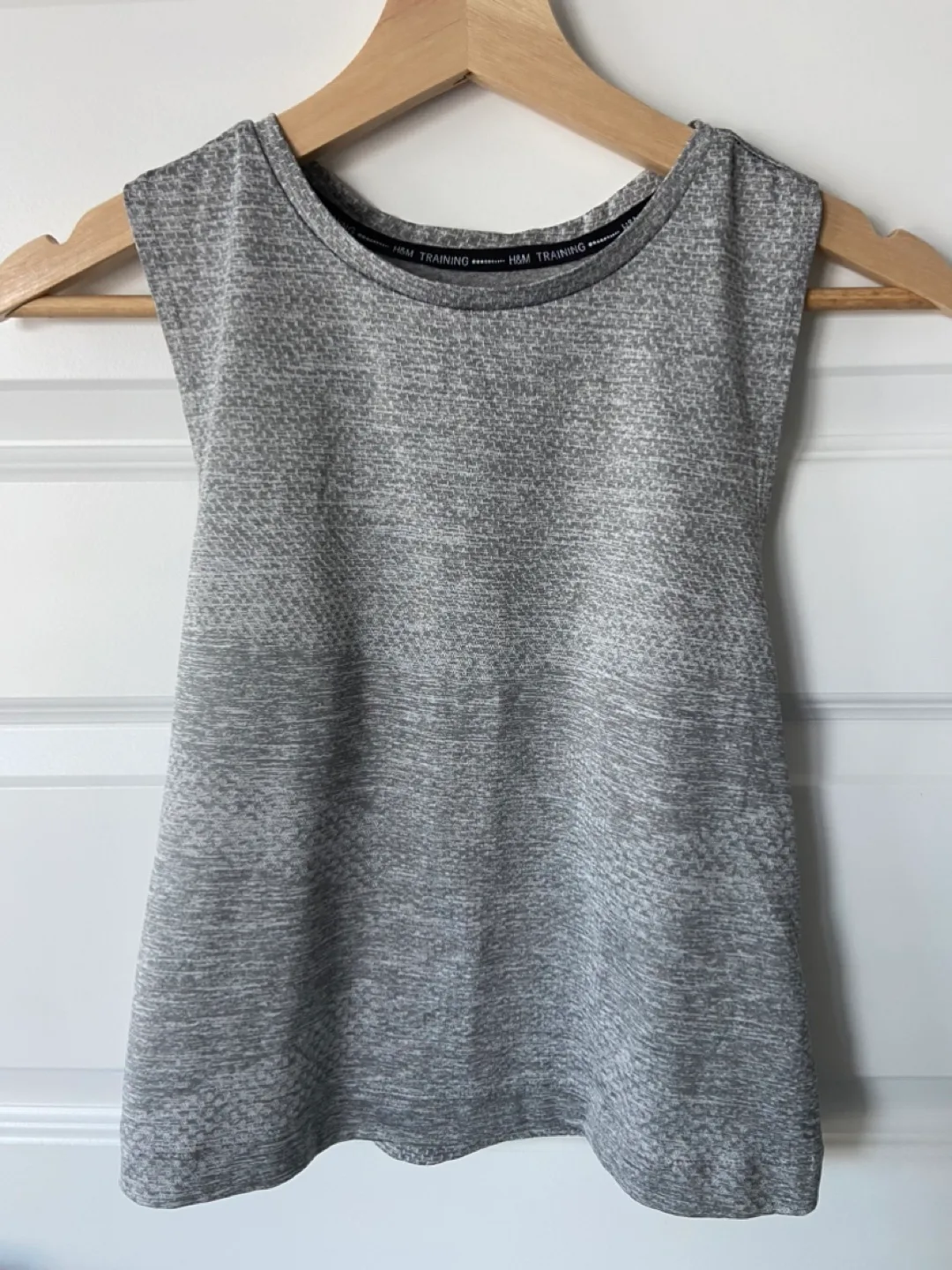 H&M Training Tank Top - Size XS thumbnail