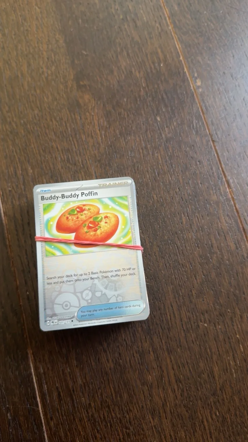 Random Mystery Bulk Of Pokémon Cards image indicator(3)