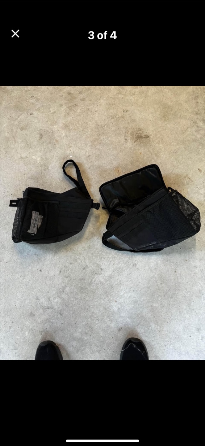 Jeep assortments of items - photo 2