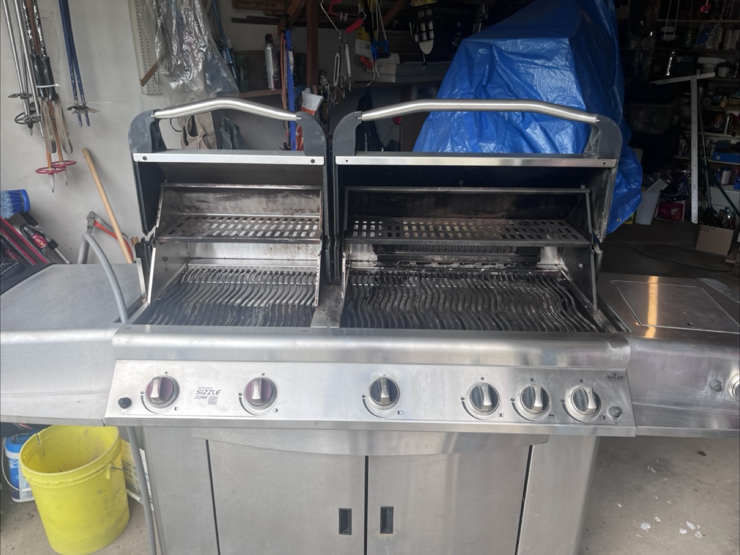 Napoleon BBQ Grill - photo 2