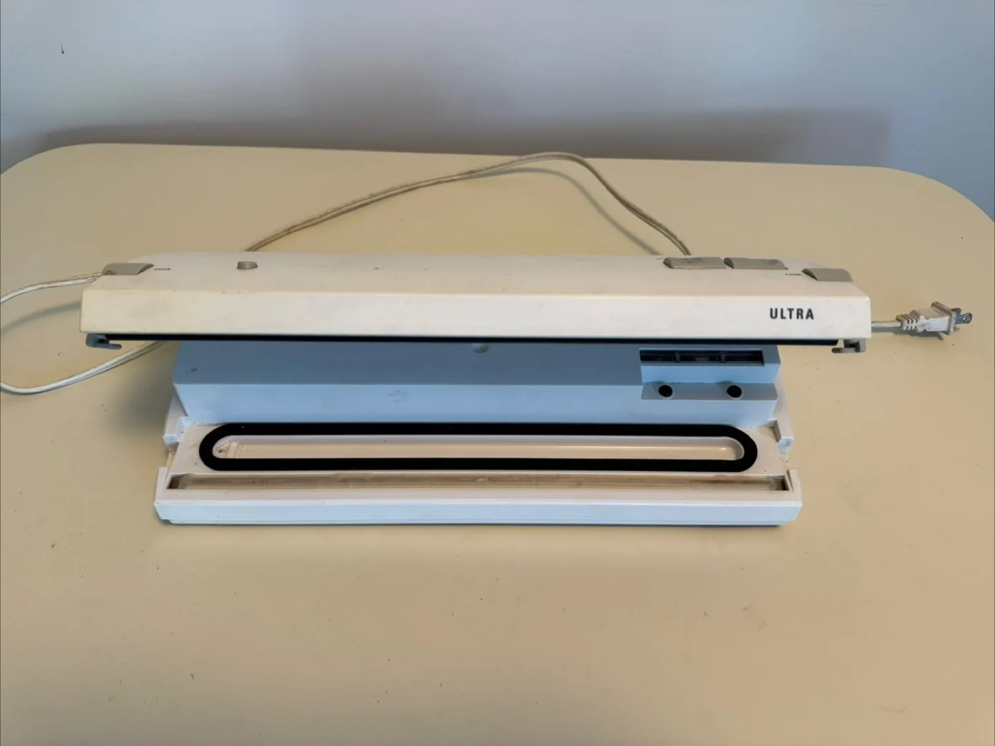 FoodSaver Ultra Food Vacuum Sealer image indicator(2)