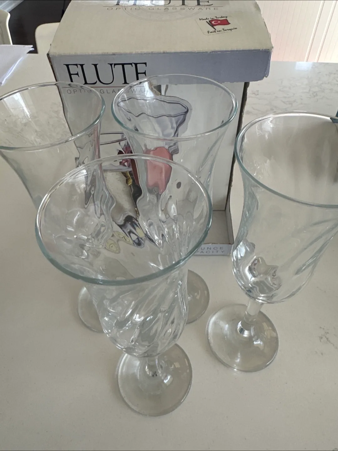 Flute Optic Glassware Set thumbnail