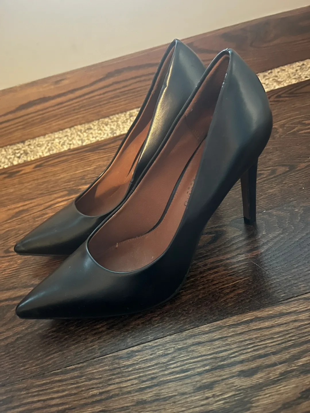 Christian Siriano Black Heels - Size 9 thumbnail
