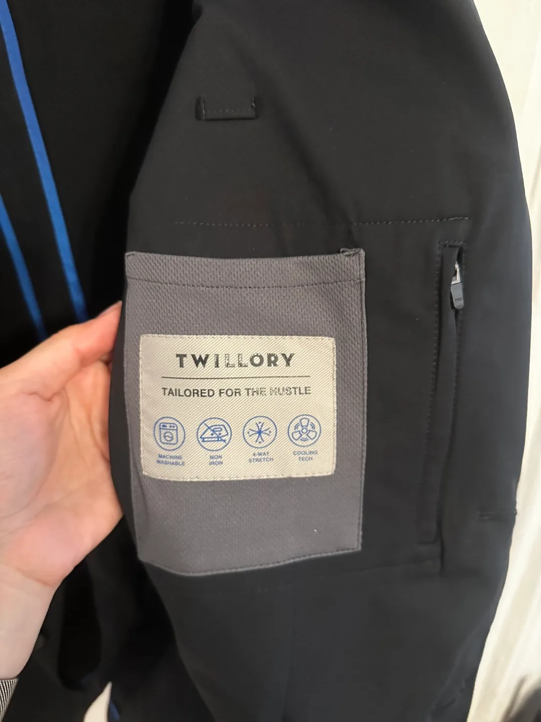 Twillory navy blue Performance blazer image indicator(4)