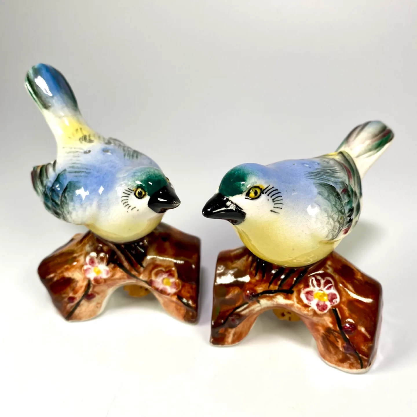 Vintage Bird S&P Shakers thumbnail