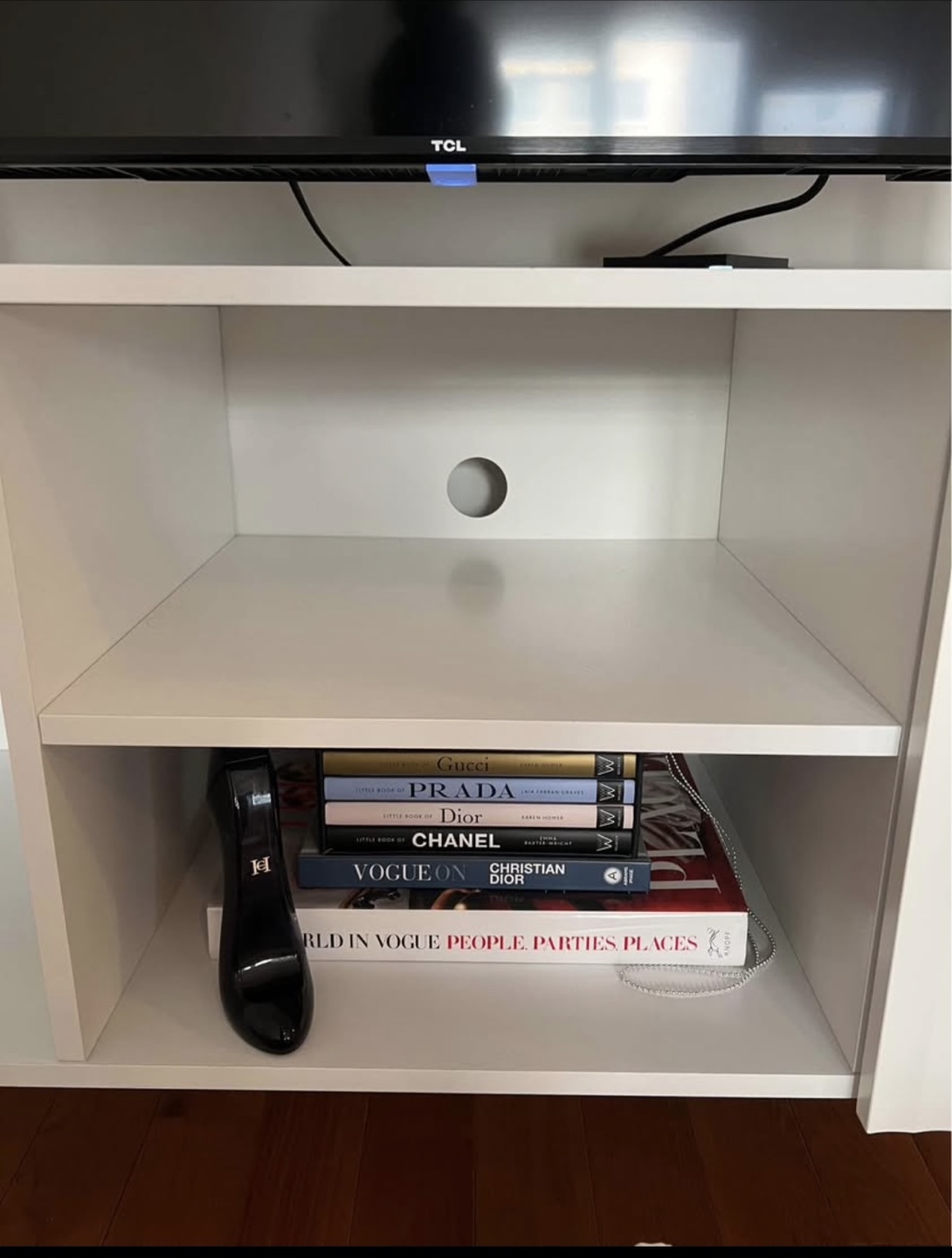 Modern TV Stand - photo 4