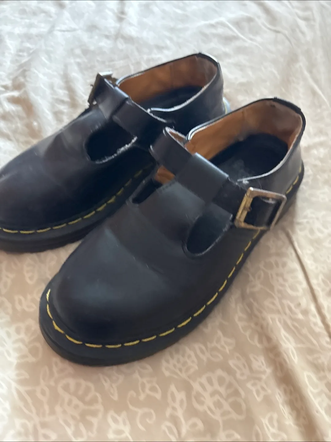 Dr. Martens Mary Jane Shoes image indicator(2)