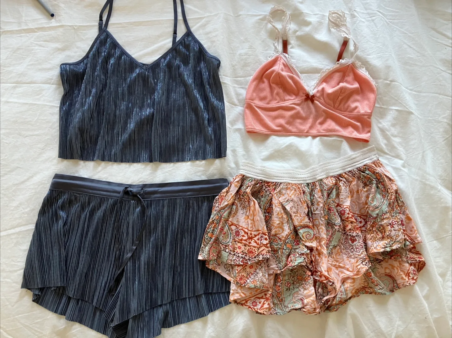 Victoria's Secret XS Pyjama/Lounge Sets thumbnail