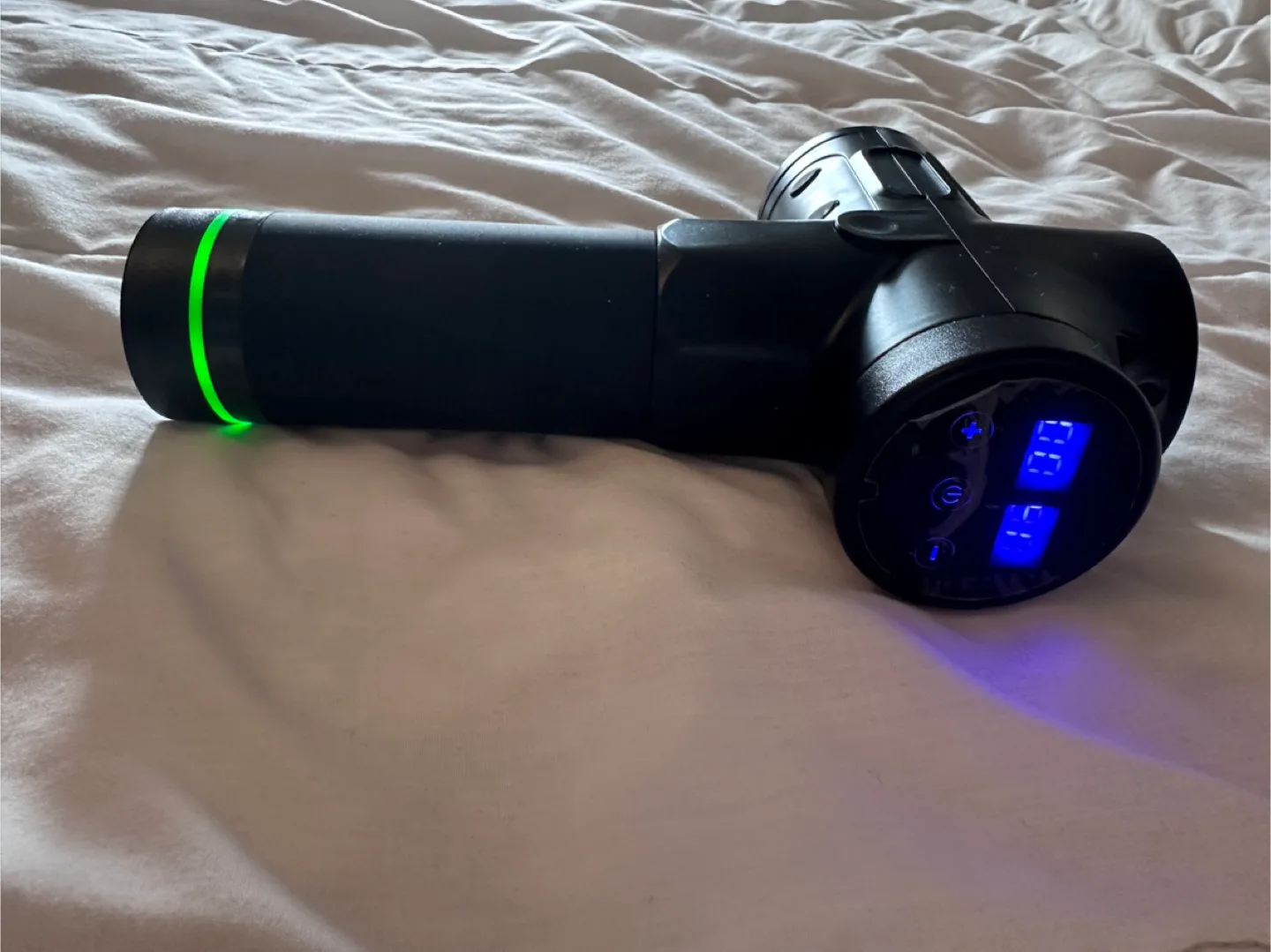 Massage Gun with Case & Attachments image indicator(2)