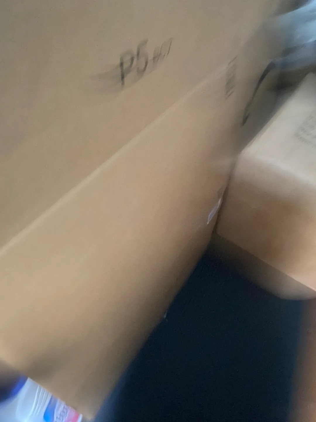 Big card box / moving box #freecycle thumbnail