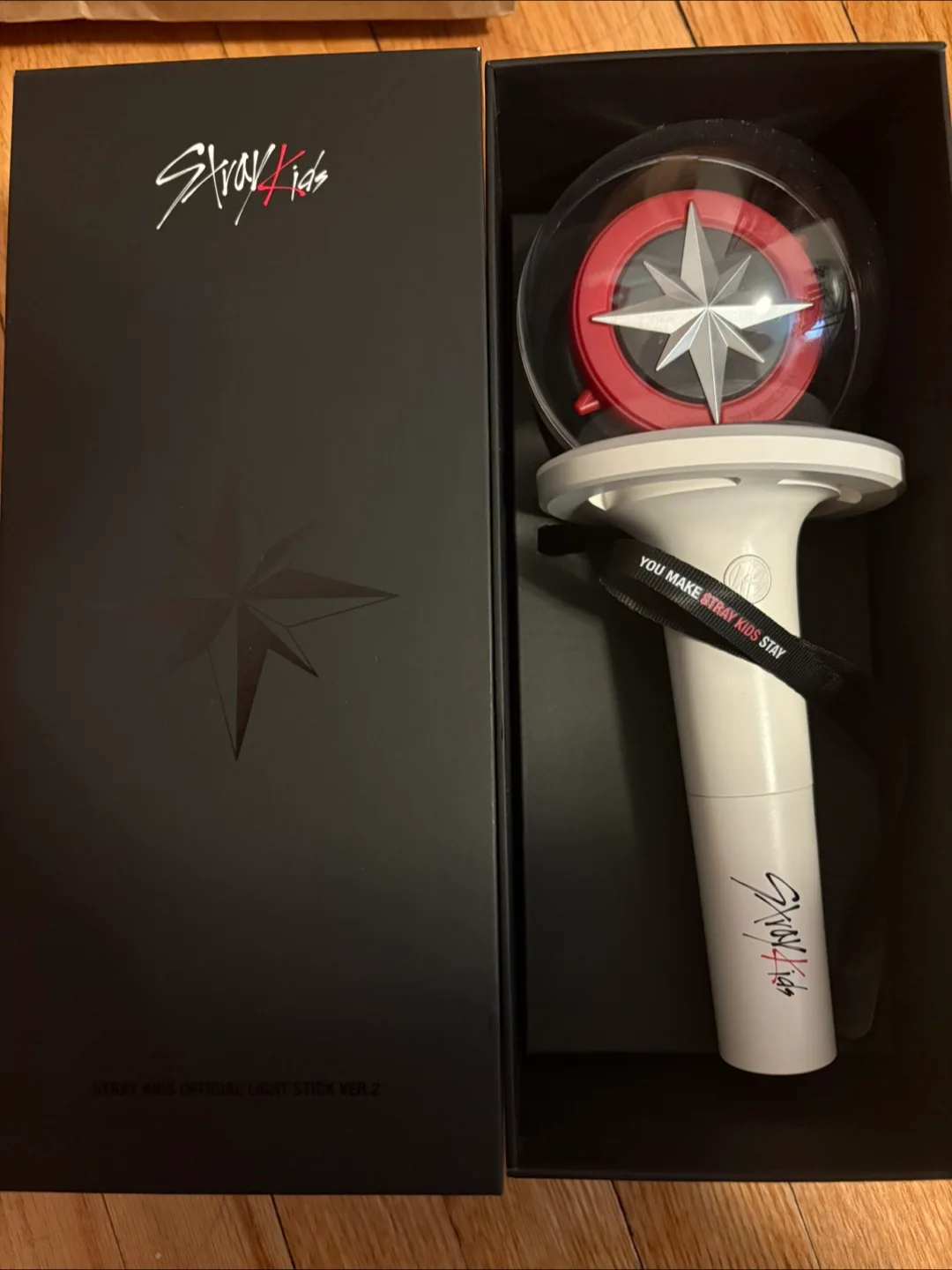 Stray Kids Official Light Stick Ver.2 thumbnail