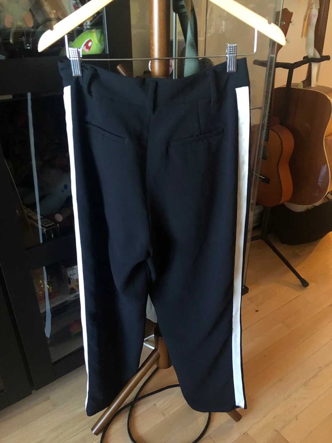 Aritzia Wilfred Conan Pants with Stripes (Size 8) image indicator(3)