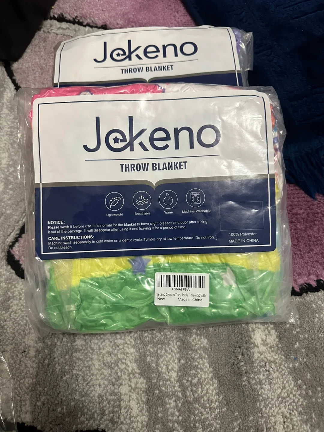 Jokeno Glow in the Dark Throw Blanket - New! thumbnail