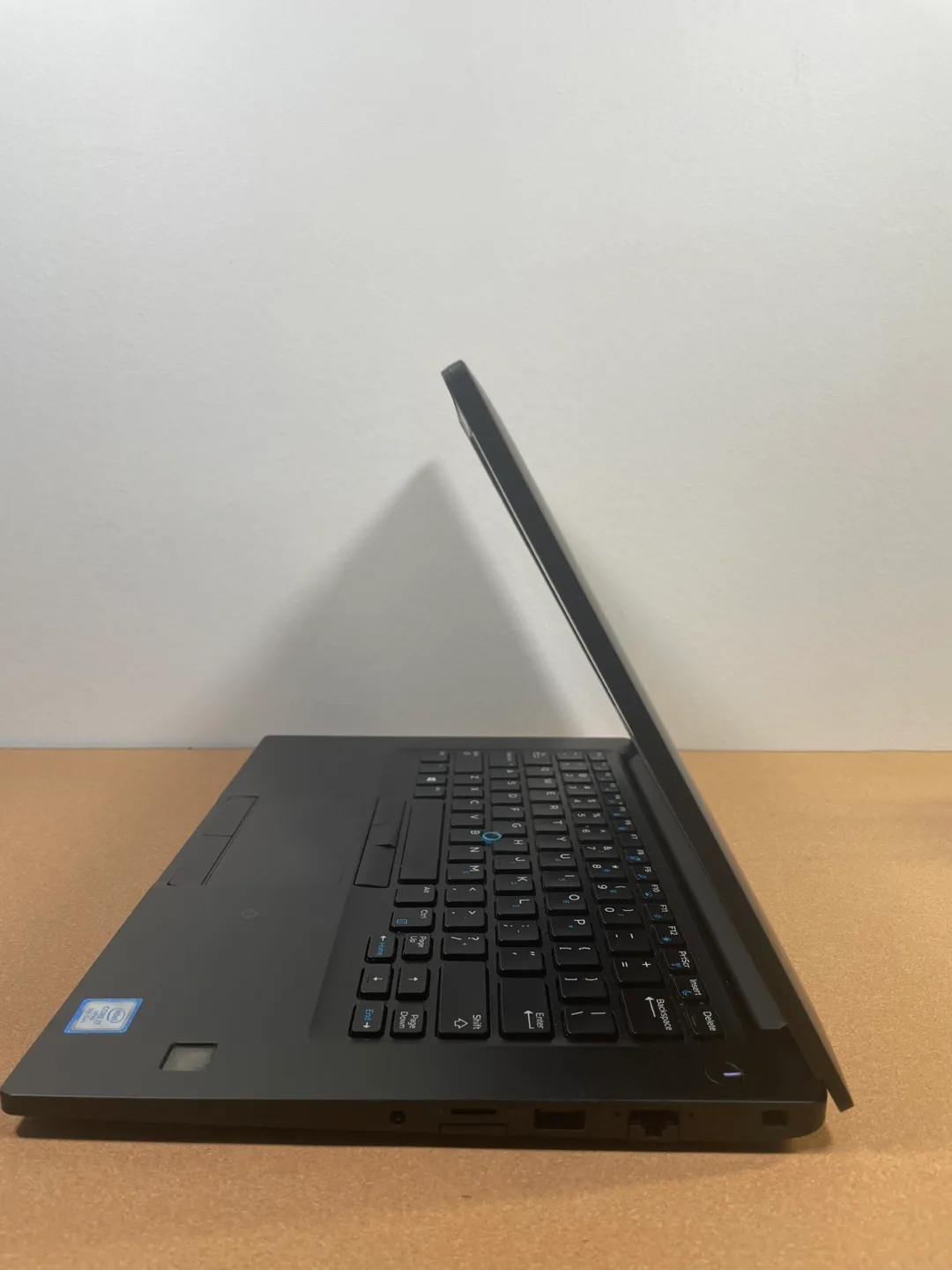 Touchscreen Dell Latitude 7490 - 16 GB RAM/512 GB SSD image indicator(4)