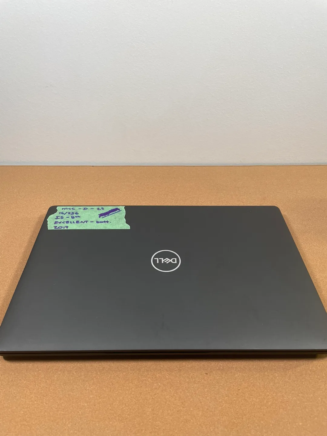 Dell Latitude 5400 - 16 GB RAM/256 GB SSD - Windows 11 image indicator(2)