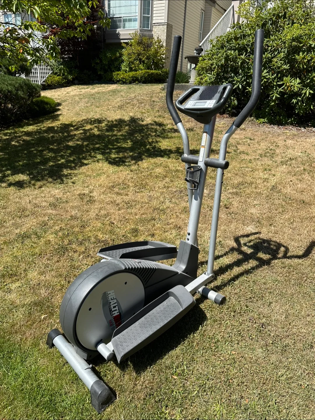 FREE‼️HealthRider Elliptical Exercise Machine image indicator(2)