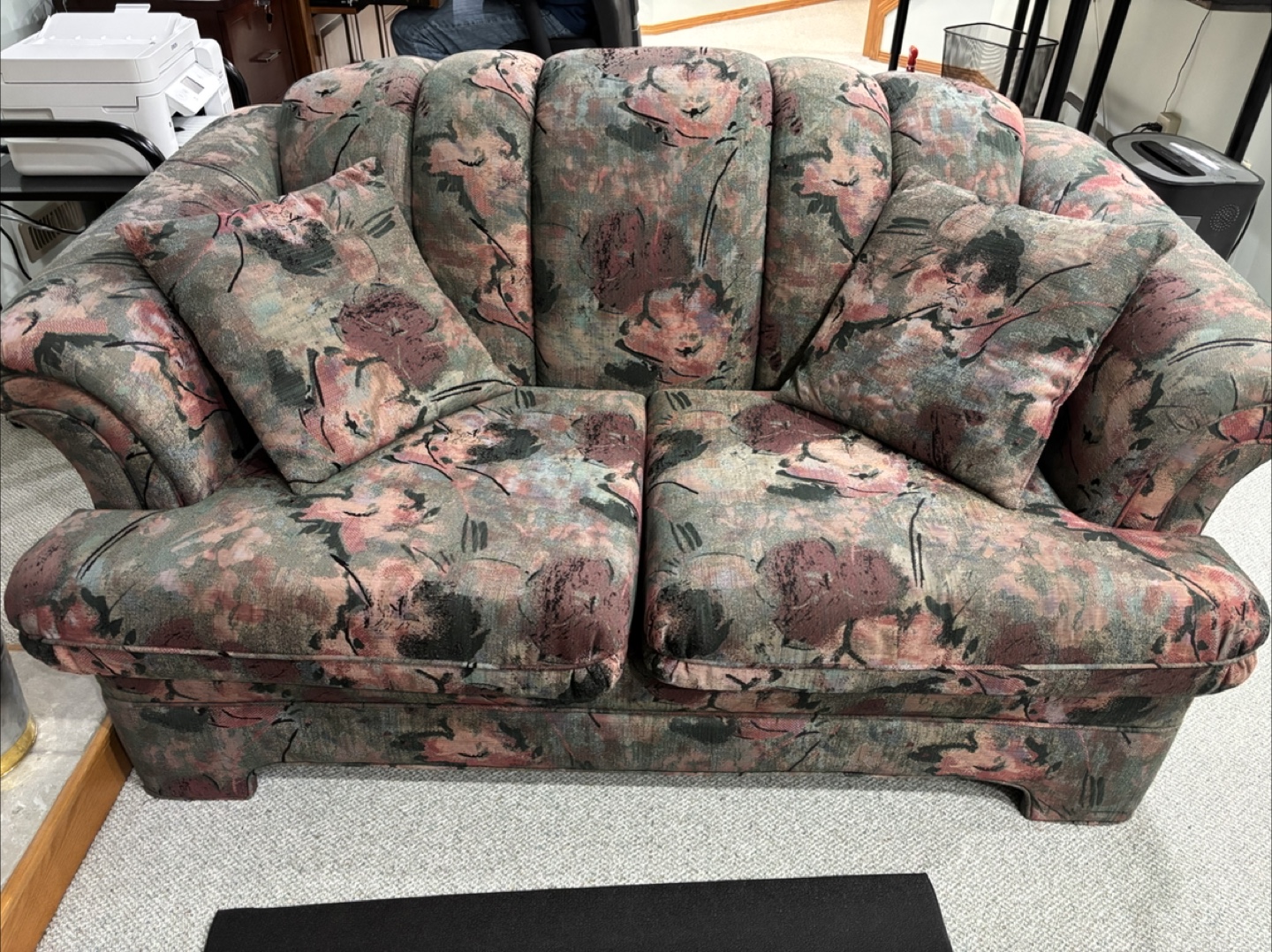 Sofa and love seat - photo 2