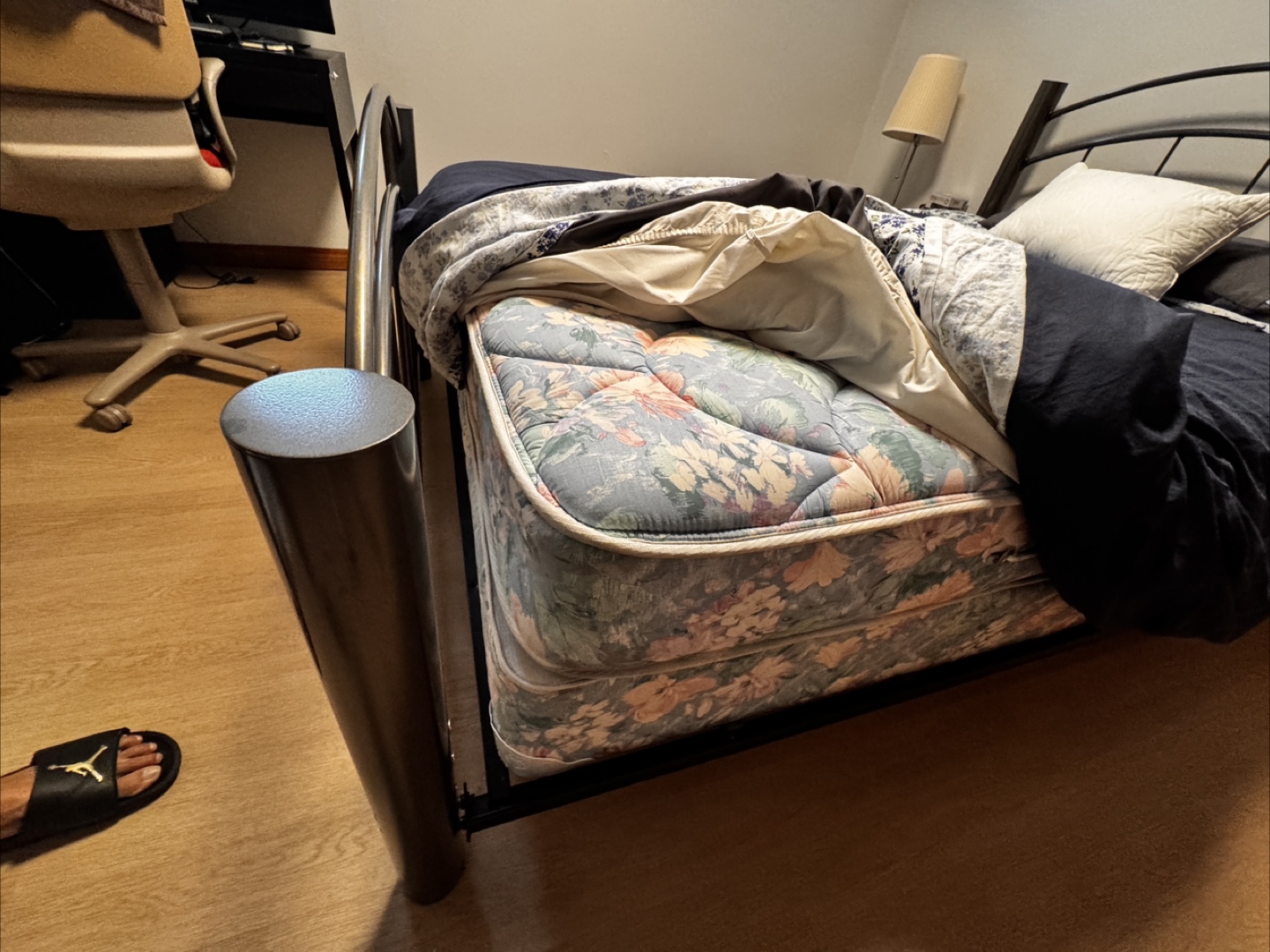 Double Size metal bed frame with mattress and box spring. - photo 5