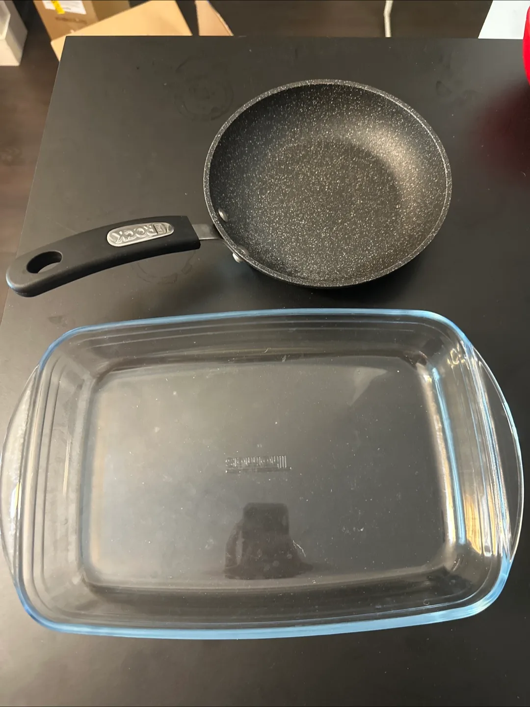 The Rock Fry Pan & Glass Baking Dish thumbnail