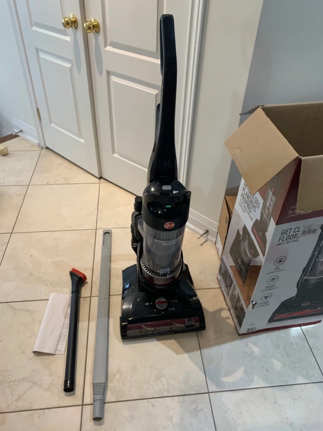 Hoover WindTunnel Elite Upright Vacuum thumbnail