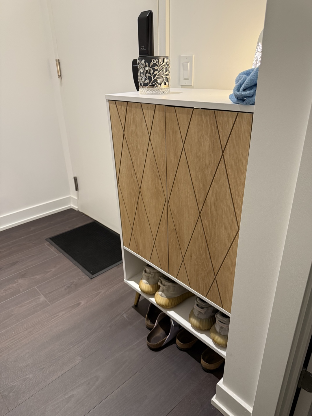 Shoe Cabinet - Oak & White - photo 5