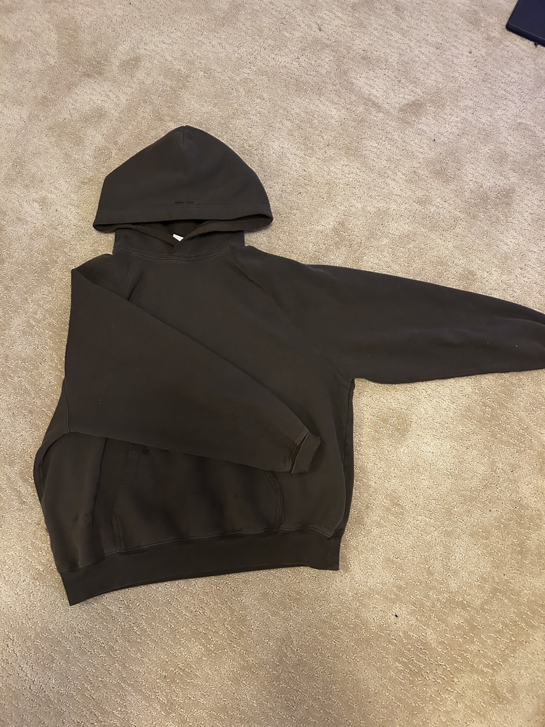Aritzia mega fit hoodie