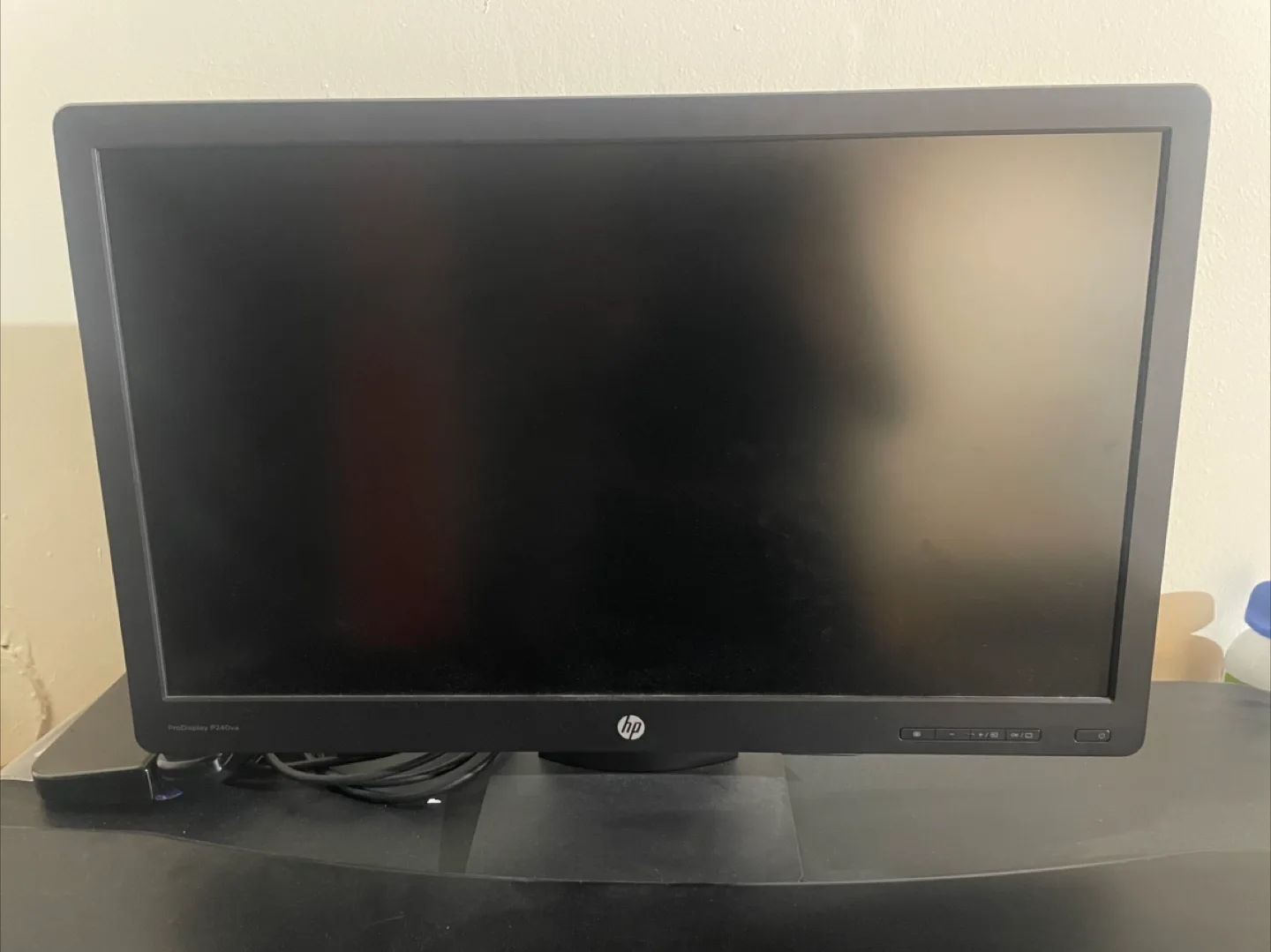 HP ProDisplay P240va 24-inch Monitor thumbnail